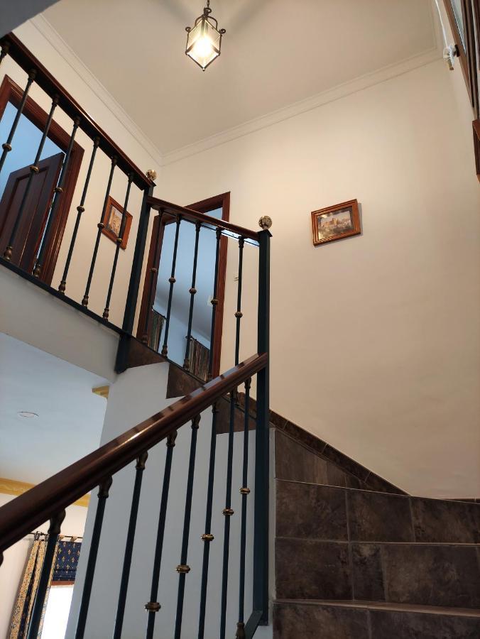 شقة Entretorres. Casa-Duplex En Centro Historico. كارمونا المظهر الخارجي الصورة