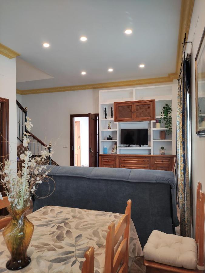 شقة Entretorres. Casa-Duplex En Centro Historico. كارمونا المظهر الخارجي الصورة